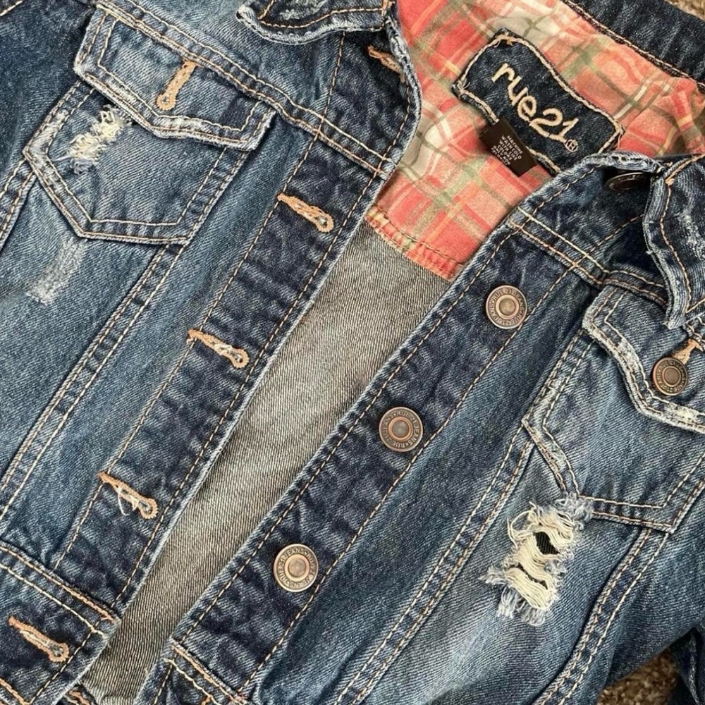 Jean Jacket - Picture 4 of 4